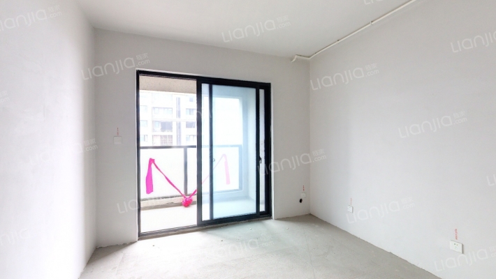 盛悦云邸二手房实景图