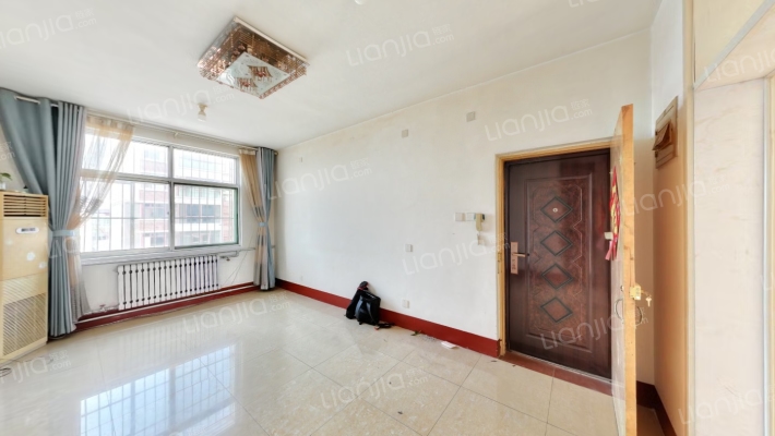 朝阳小区二手房实景图