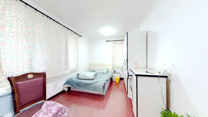 先进里二手房实景图