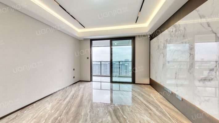 华润湖东润云二手房实景图