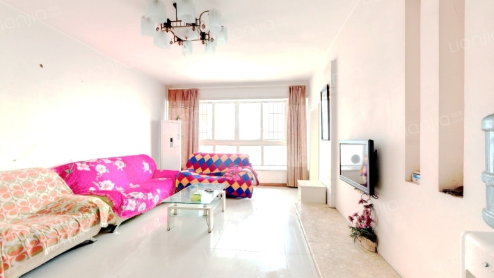 阳光小区二手房实景图