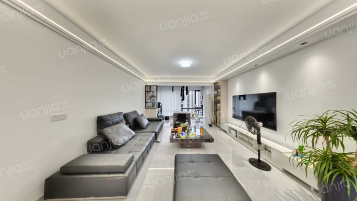 中梁正荣府二手房实景图