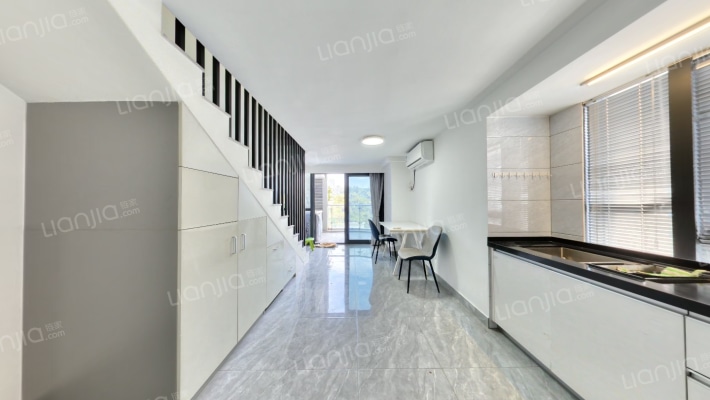 金迪世纪大厦二手房实景图