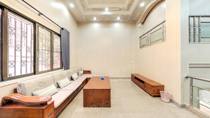 大良单家新松居委会二手房实景图