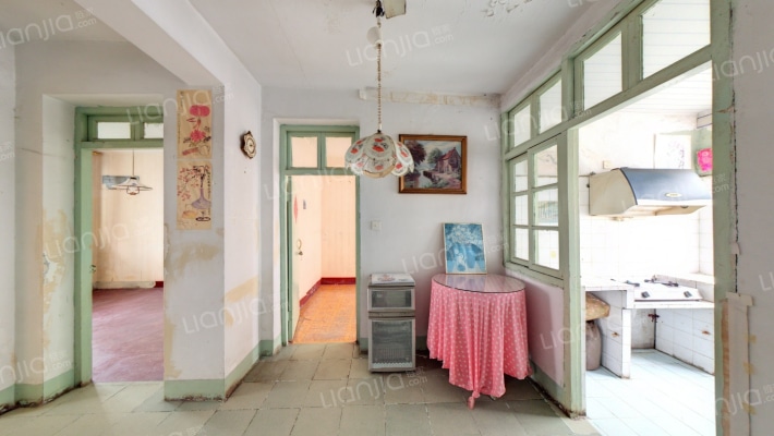 五爱路二手房实景图