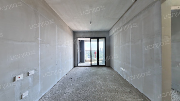 紫和嘉园二手房实景图