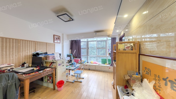 嘉福花园二手房实景图