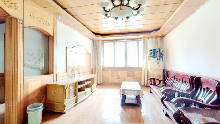 富源公寓二手房实景图