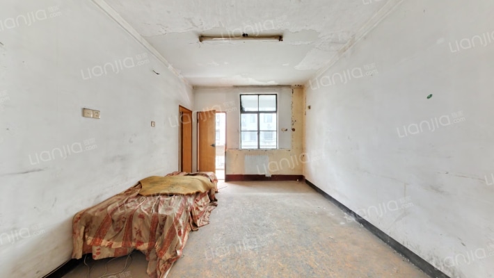 梅苑小区一期二手房实景图