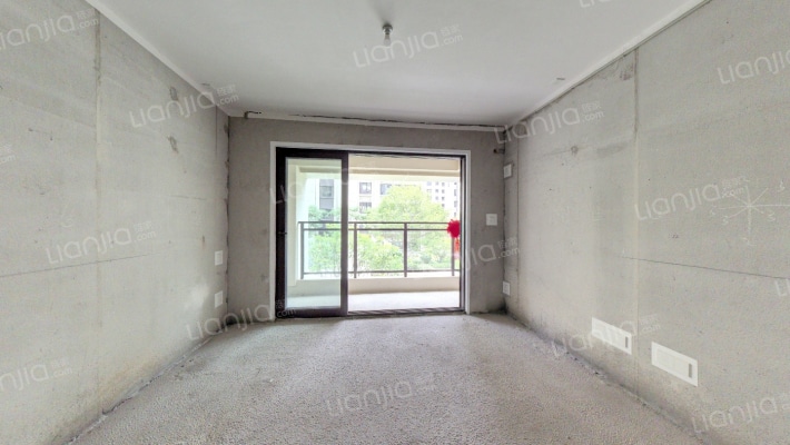 金地名著二手房实景图