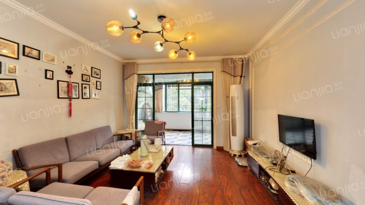 卧龙丽景湾一期二手房实景图