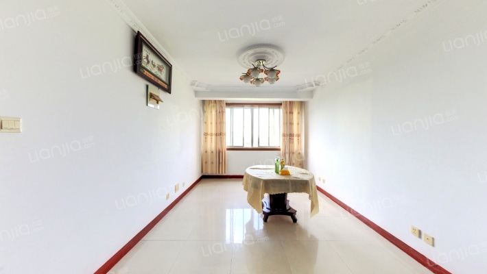 盛世华庭二手房实景图