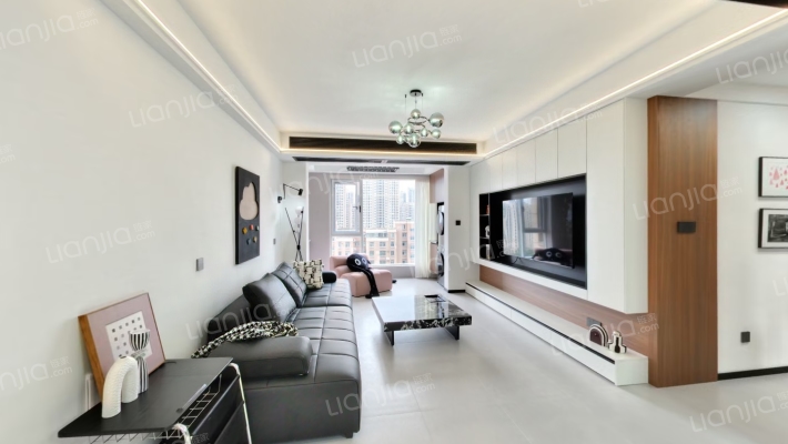 绿地臻城一期二手房实景图