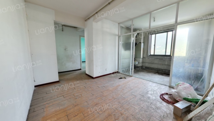 水桥花园二手房实景图