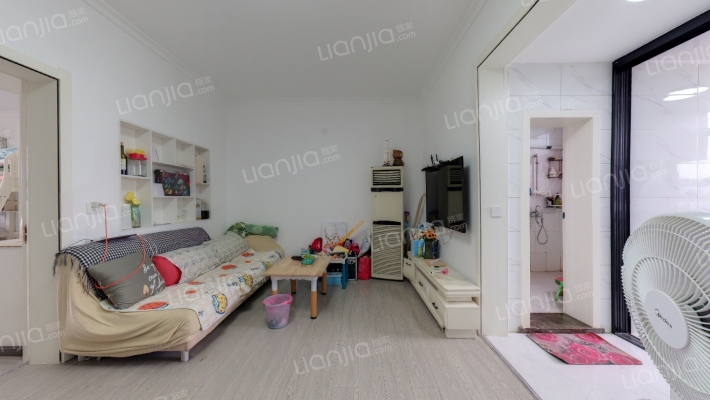 粮食局大院二手房实景图