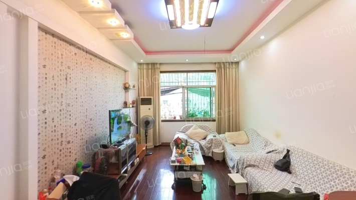 大修厂小区二手房实景图