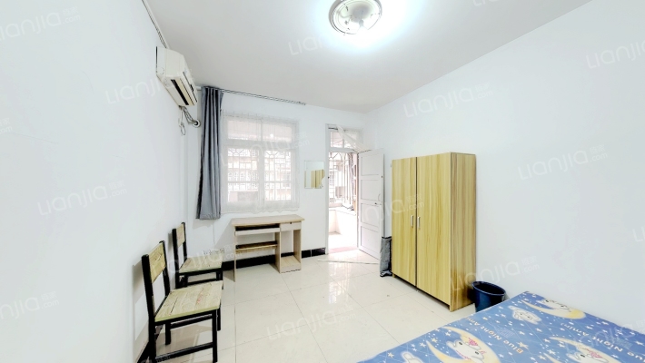 岳峰小区二手房实景图