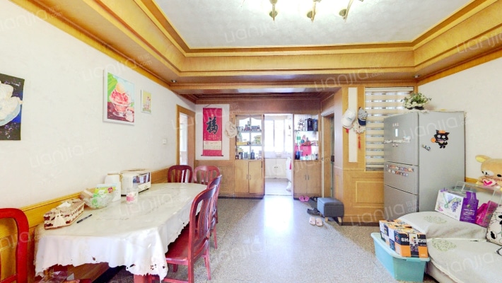 恒利新村西三区二手房实景图