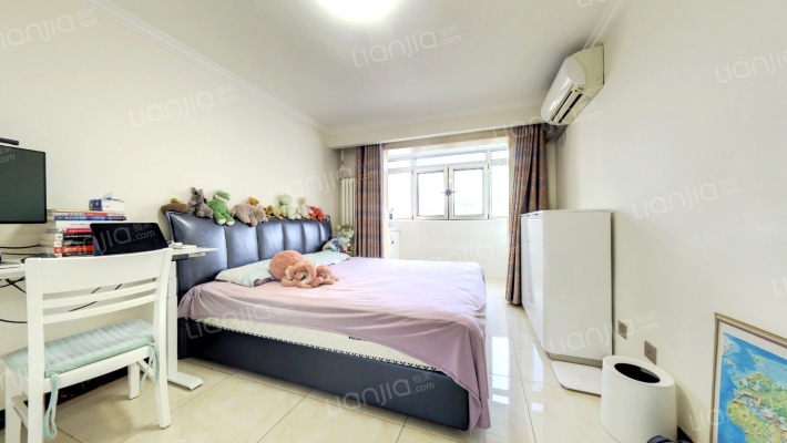 芳群园三区二手房实景图