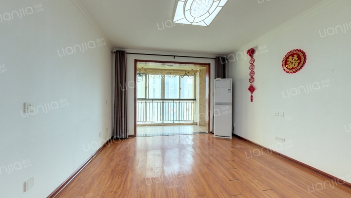 海伦国际三期二手房实景图