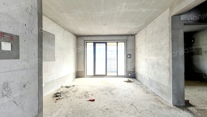 浩展.铂樾府二手房实景图