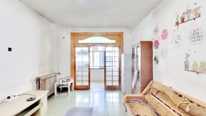 公交一公司家属院二手房实景图