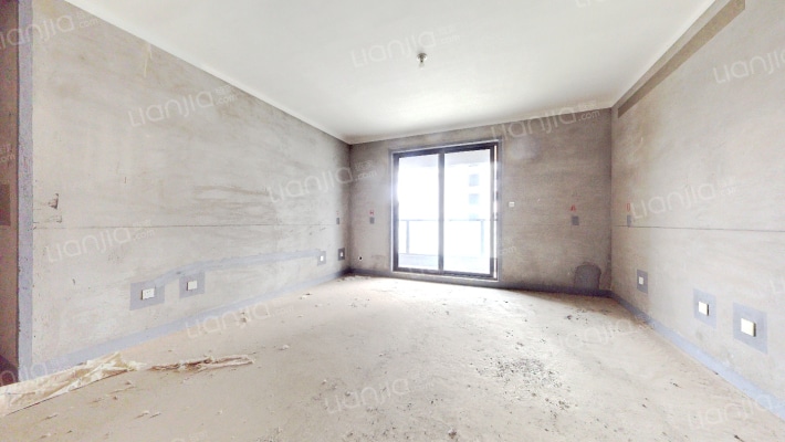 名门峰景园二手房实景图