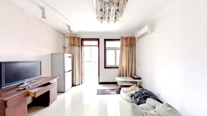 天琴湾一期二手房实景图