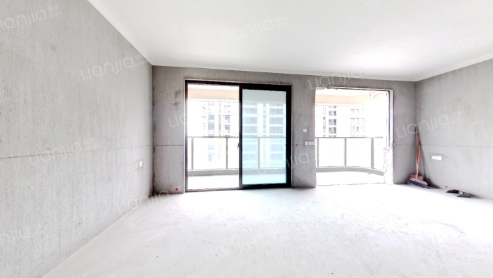 云尚璟苑二手房实景图