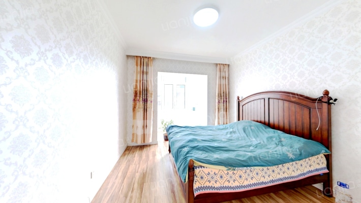 万岁公寓二手房实景图