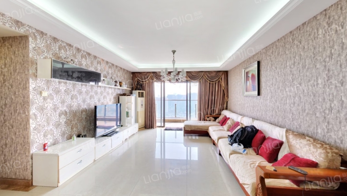 万科金色康苑二手房实景图