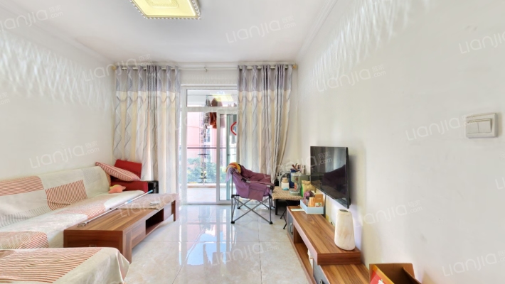 怡馨家园二手房实景图