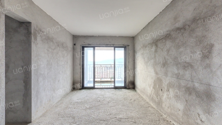 嘉美苑二手房实景图