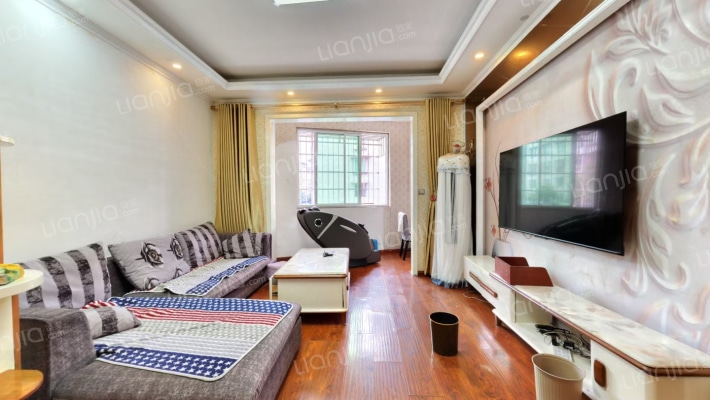 阿坝州教委干休所二手房实景图