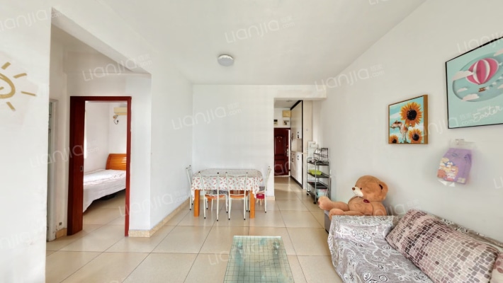 巴国锦苑二手房实景图