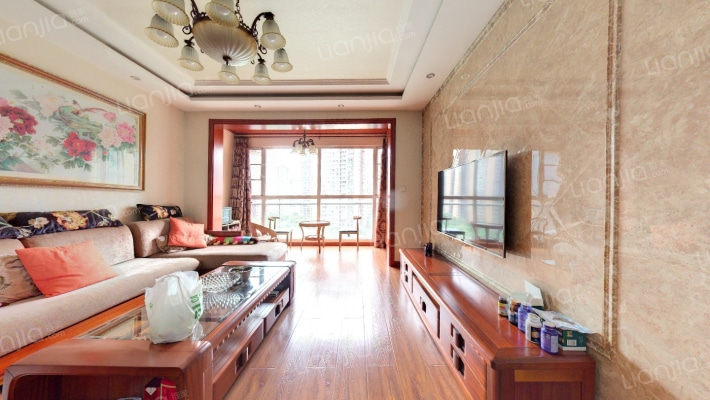 海伦国际泰晤士区二手房实景图