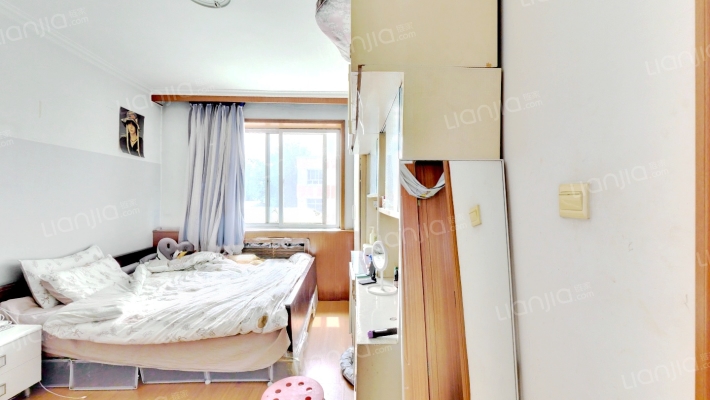 国防军工物资宿舍二手房实景图