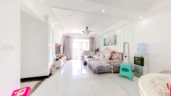 美丽蓝湾二手房实景图