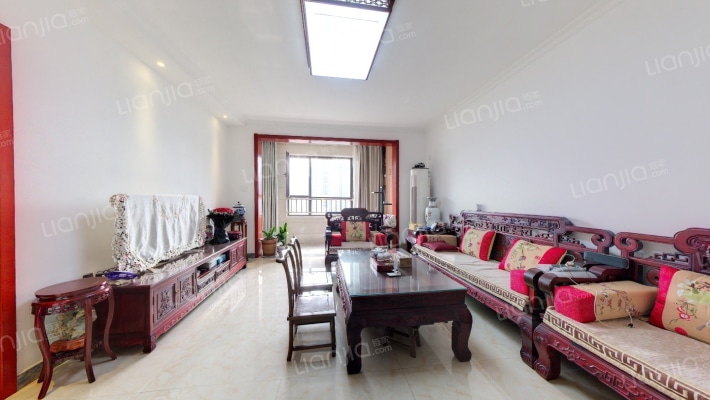 鲁邦奥林逸城西区二手房实景图