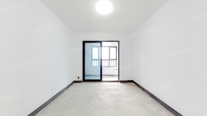 新港家园二手房实景图