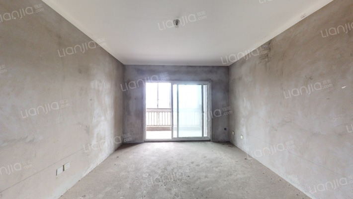 东郊花园二手房实景图