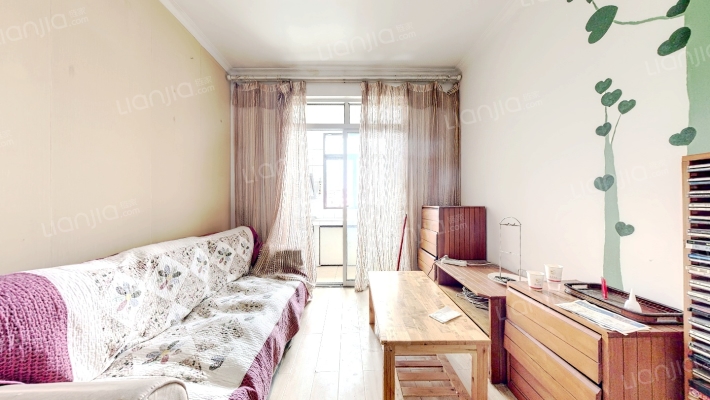 金实小区情实园二手房实景图