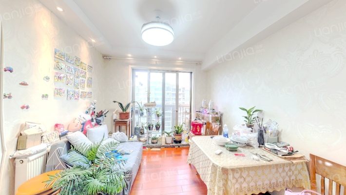 星雨华府南区二手房实景图