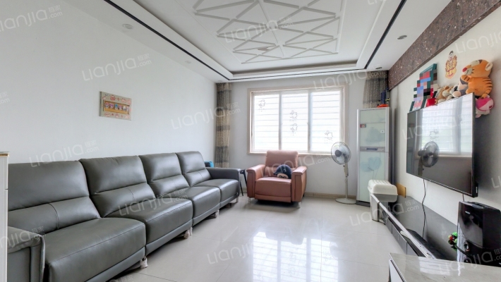 水沐楼台二手房实景图