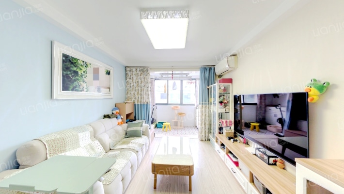 虹梅佳苑二手房实景图