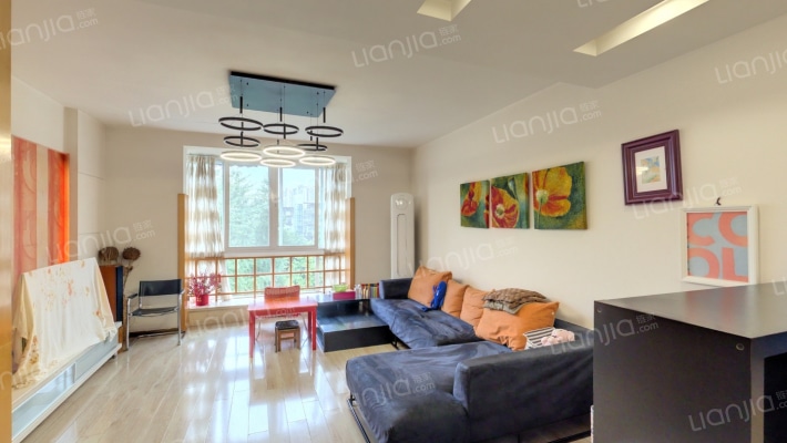 南大街327号附1二手房实景图