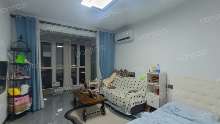 东尚名筑二手房实景图