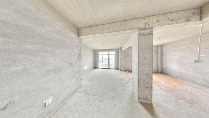 侯至府二手房实景图