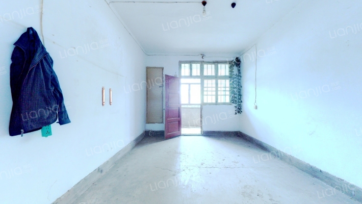 公路段家属院一处二手房实景图