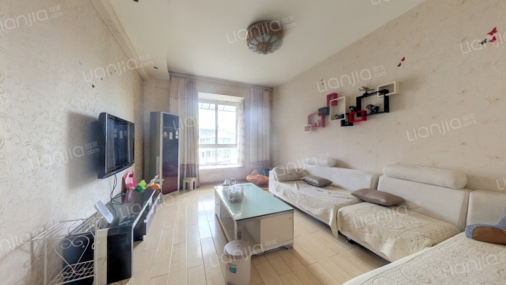 佳美新居二手房实景图